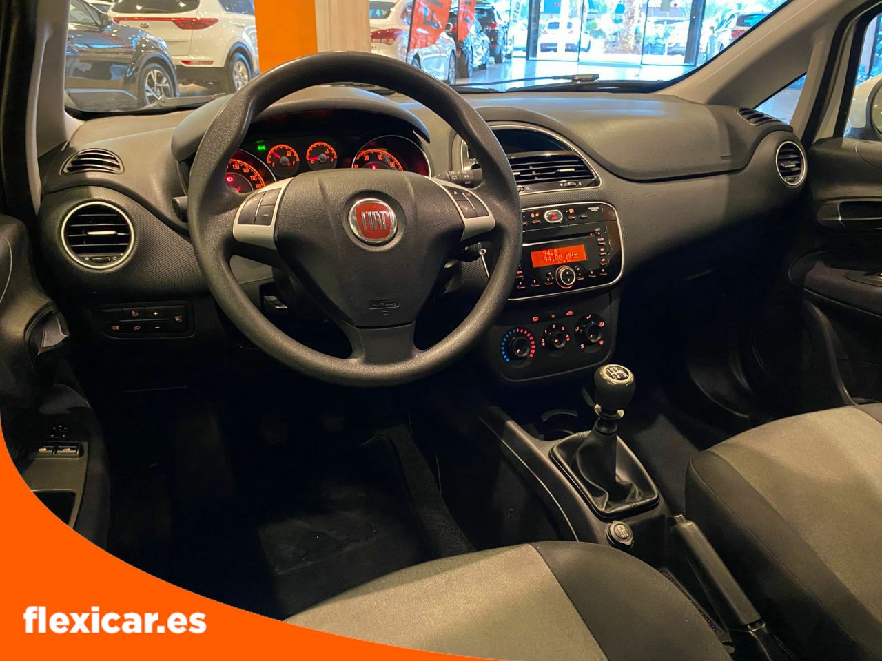 Foto Fiat Punto 23