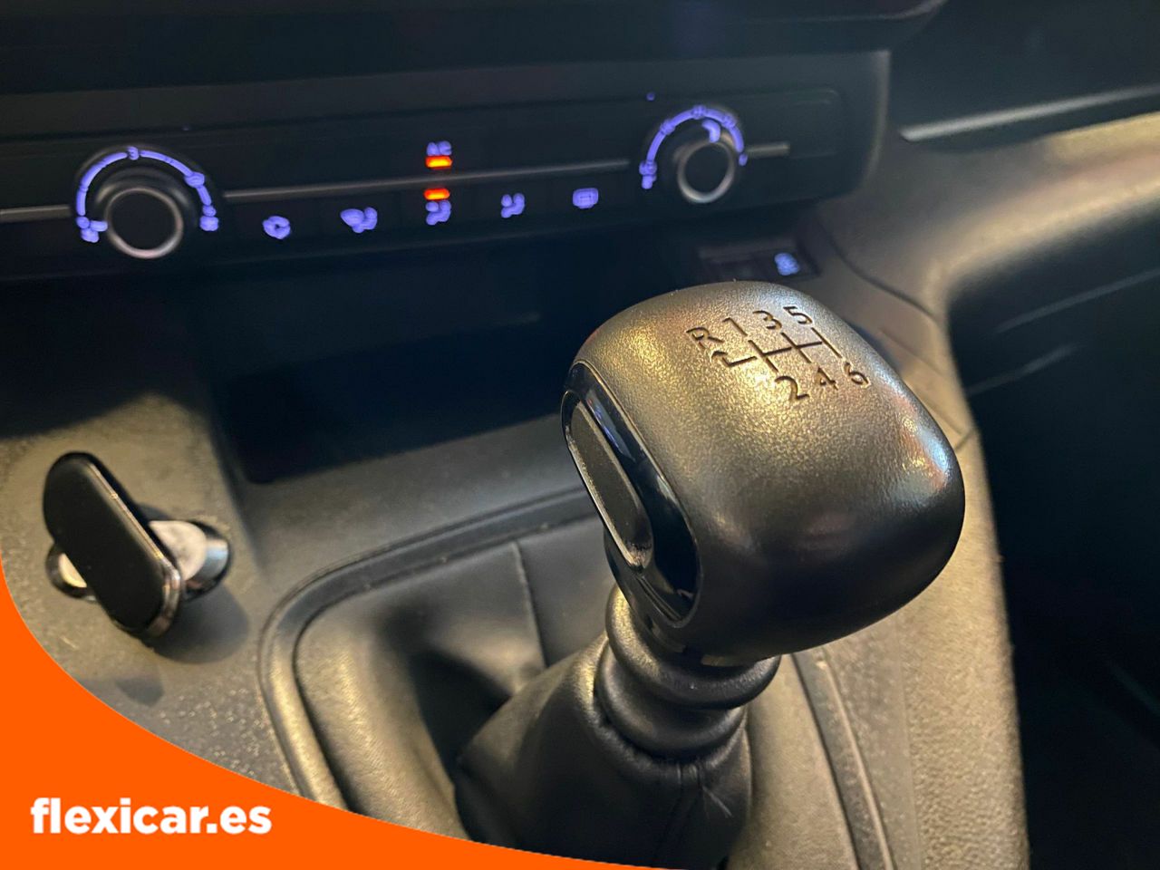 Foto Toyota Proace 16