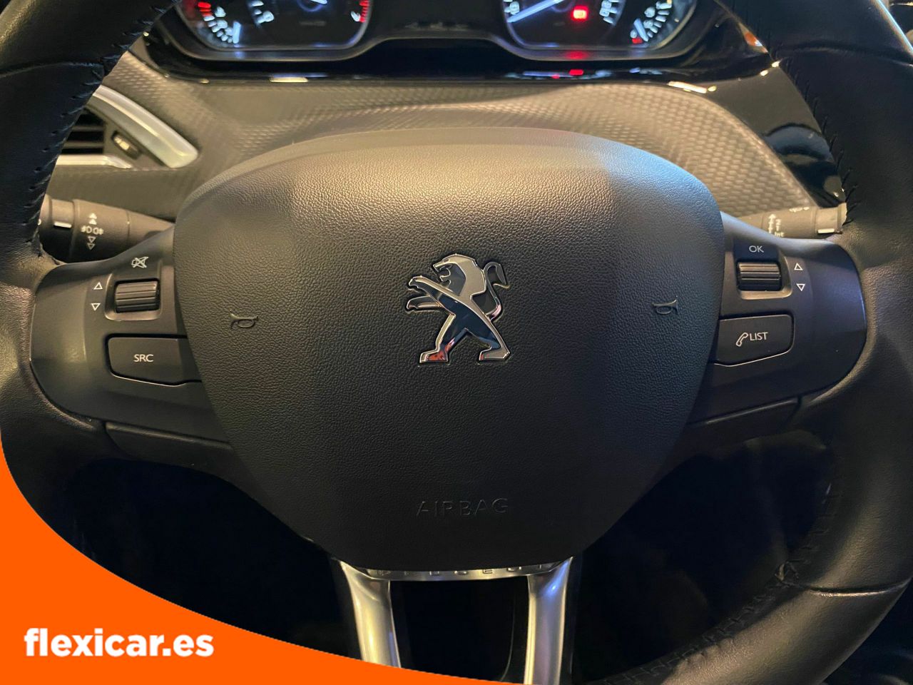 Foto Peugeot 208 12