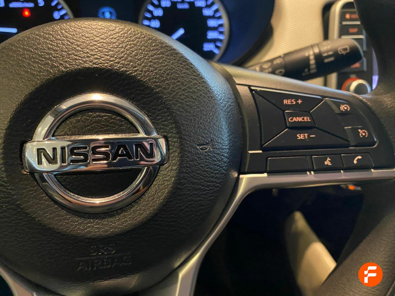Foto Nissan Micra 14