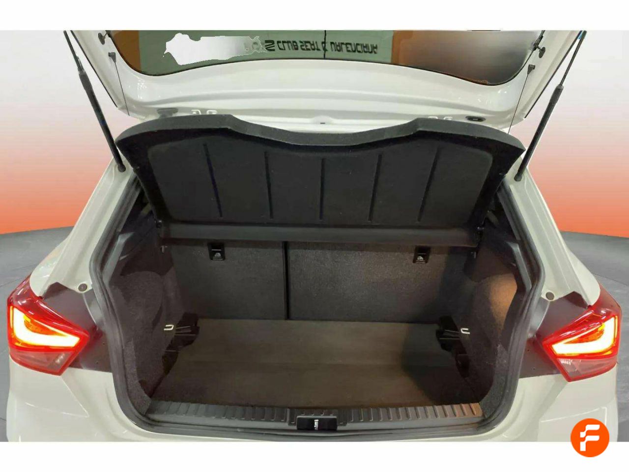 Foto Seat Ibiza 10