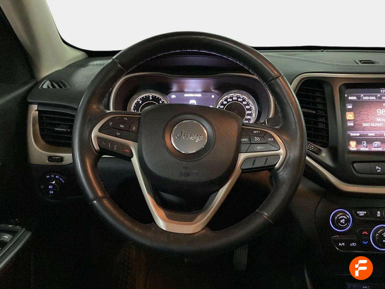 Foto Jeep Cherokee 14