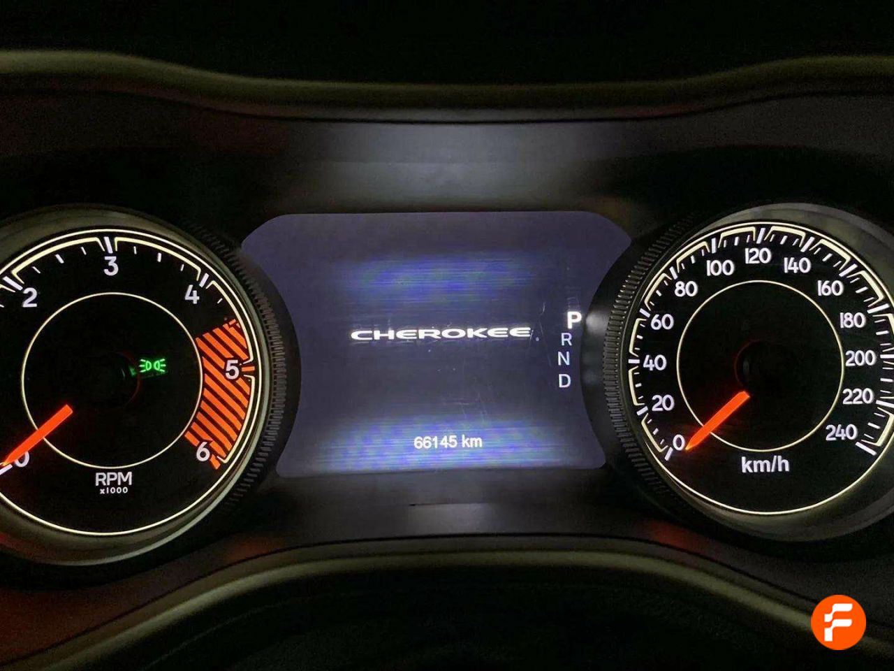 Foto Jeep Cherokee 15
