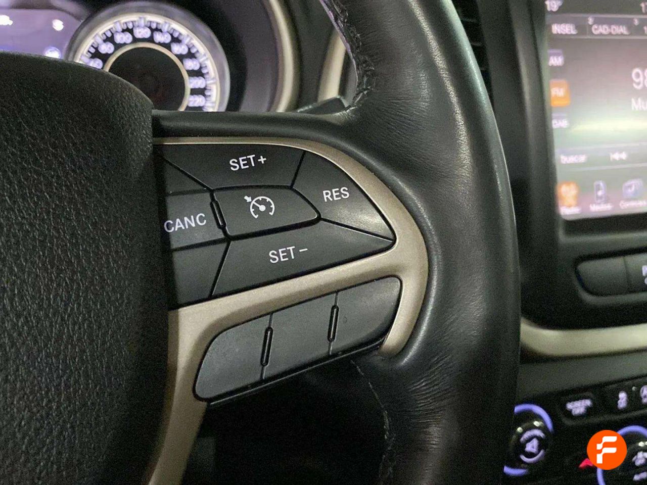 Foto Jeep Cherokee 19