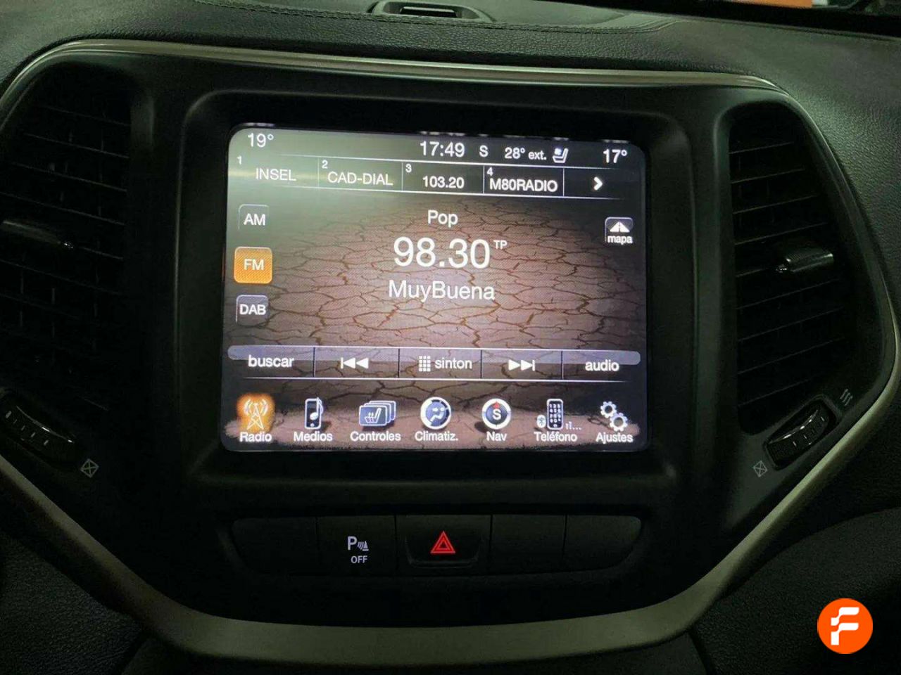 Foto Jeep Cherokee 20