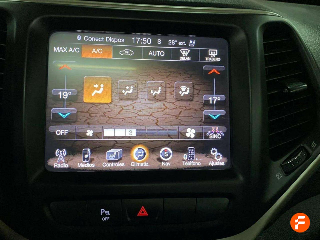 Foto Jeep Cherokee 23