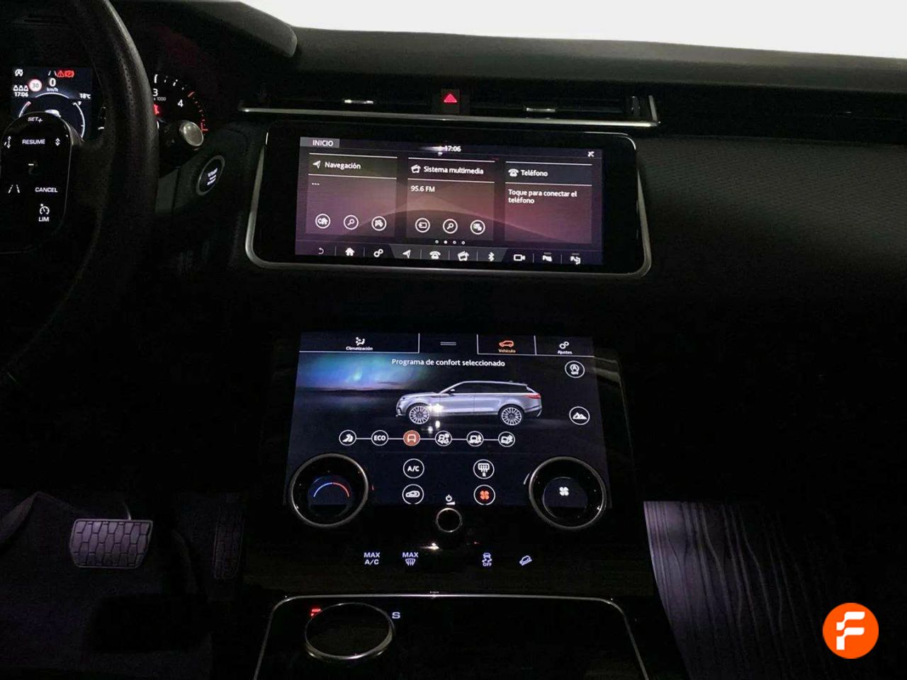 Foto Land-Rover Range Rover Velar 24