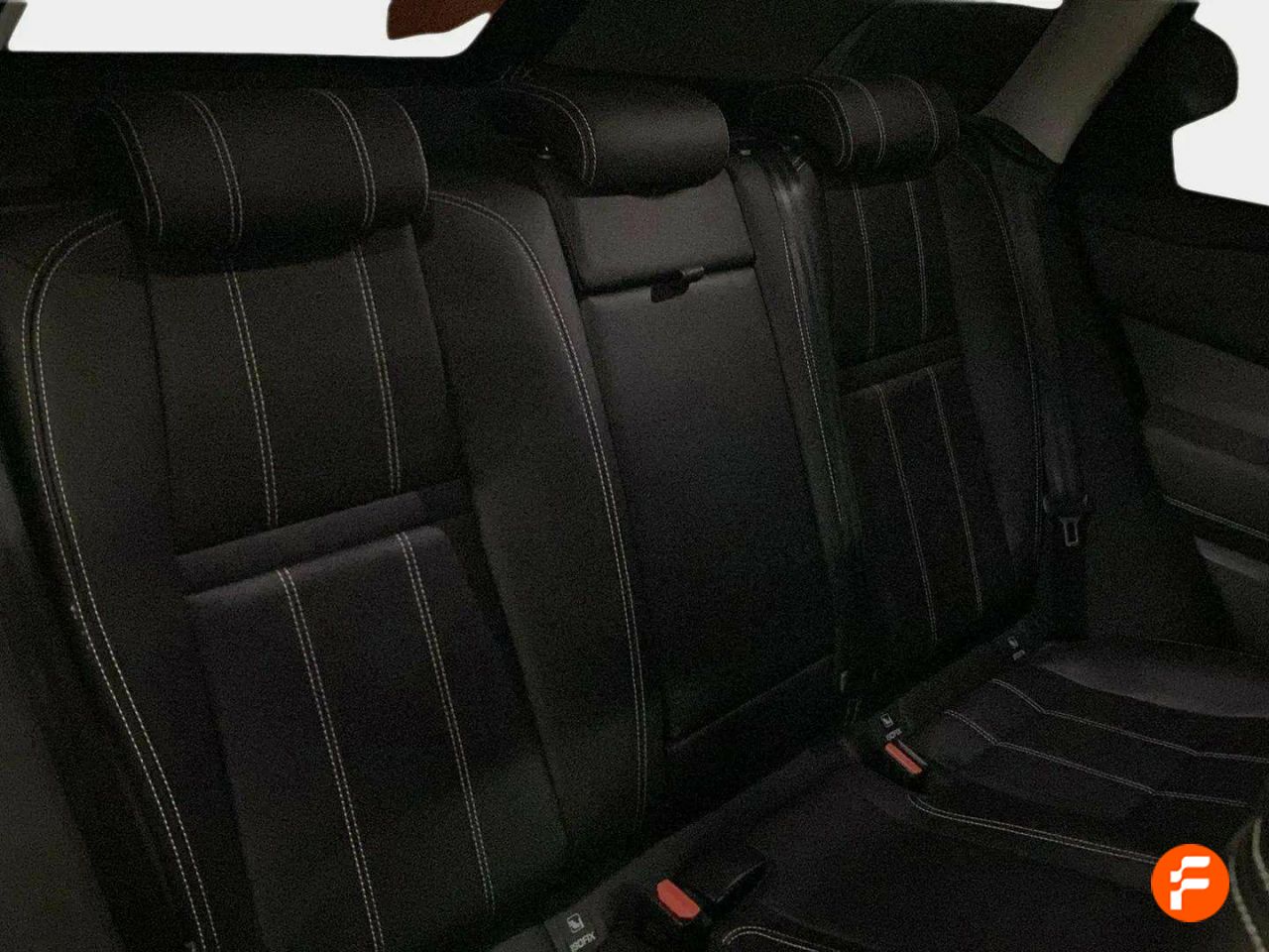 Foto Land-Rover Range Rover Velar 28