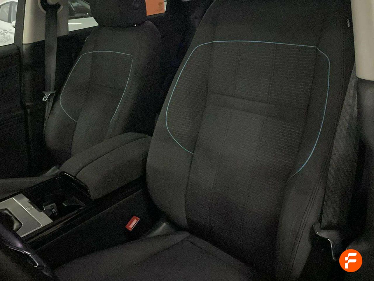 Foto Land-Rover Range Rover Evoque 29