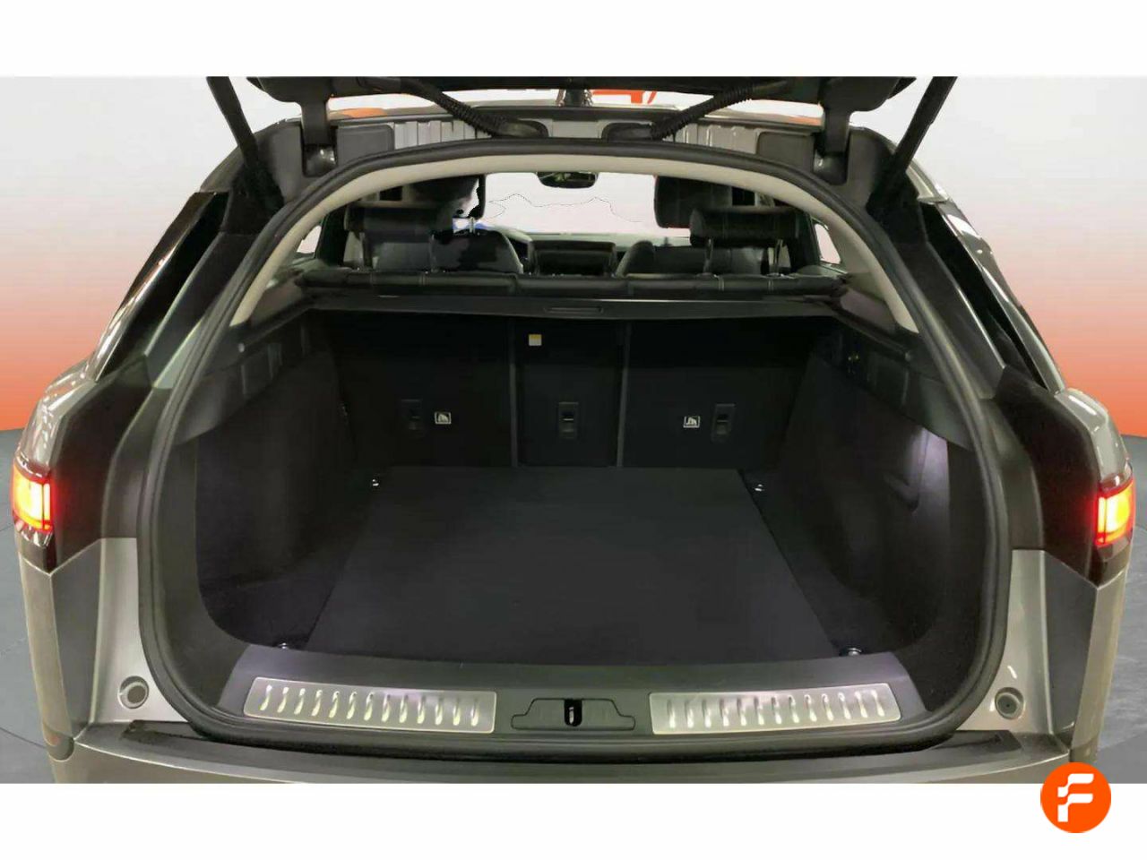 Foto Land-Rover Range Rover Velar 10