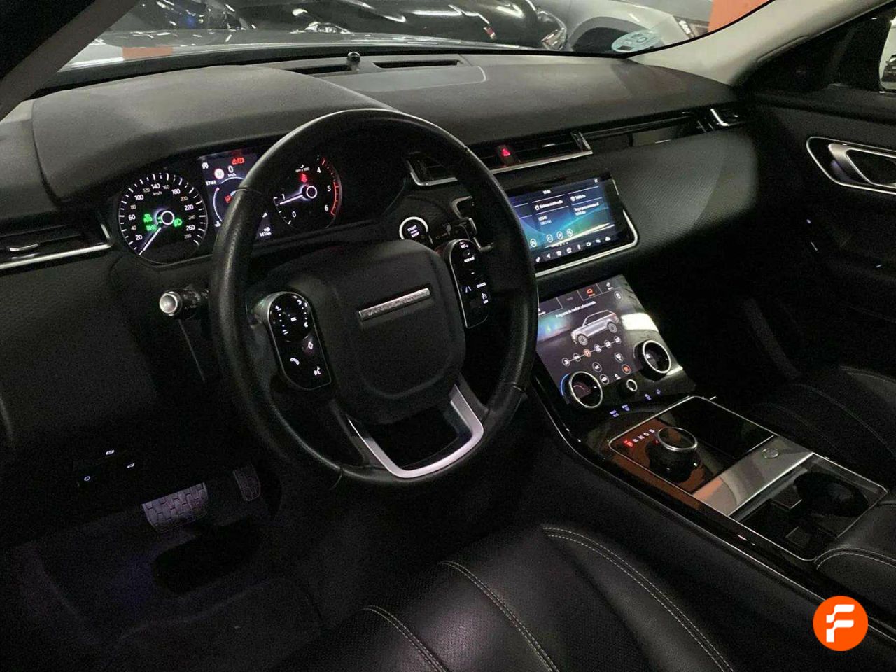 Foto Land-Rover Range Rover Velar 11