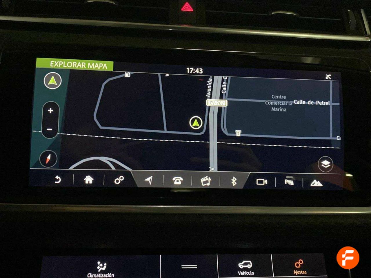 Foto Land-Rover Range Rover Velar 22