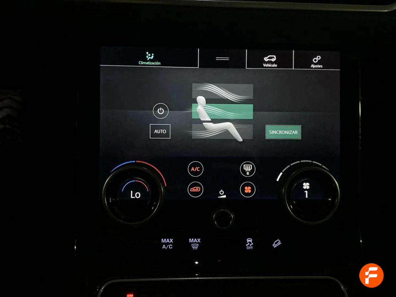 Foto Land-Rover Range Rover Velar 25