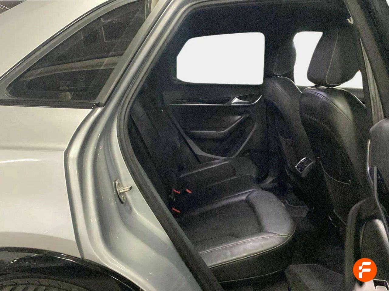 Foto Audi Q3 28