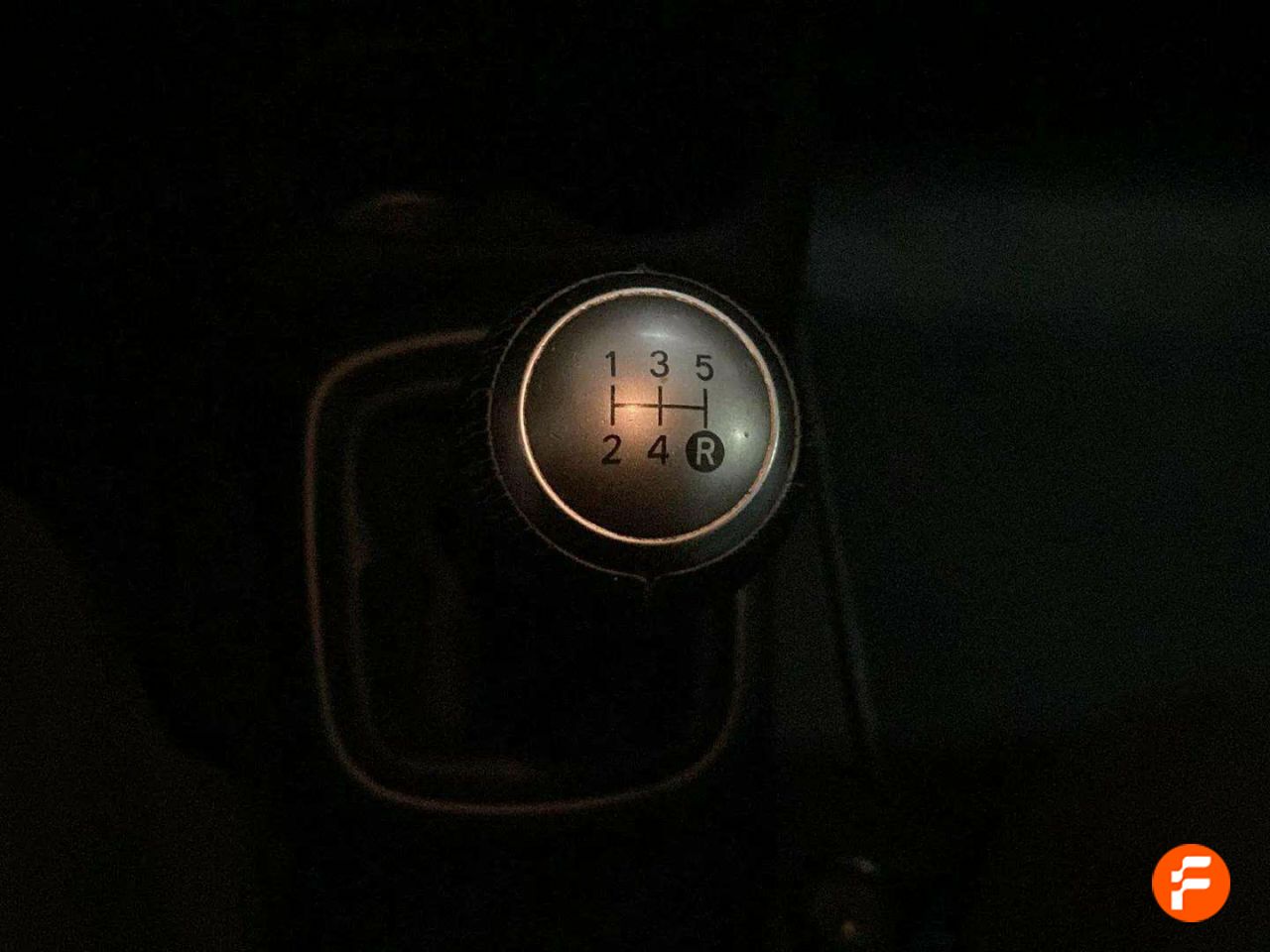 Foto Toyota Yaris 23