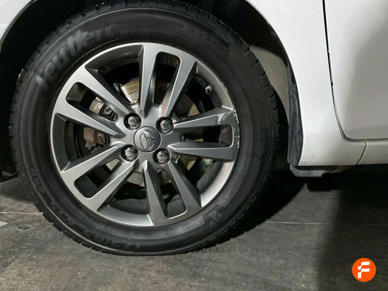 Foto Toyota Yaris 25