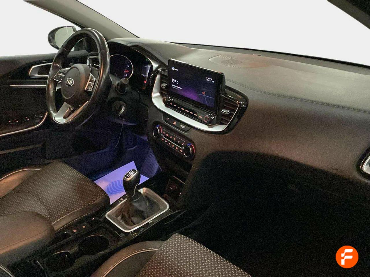 Foto Kia XCeed 12