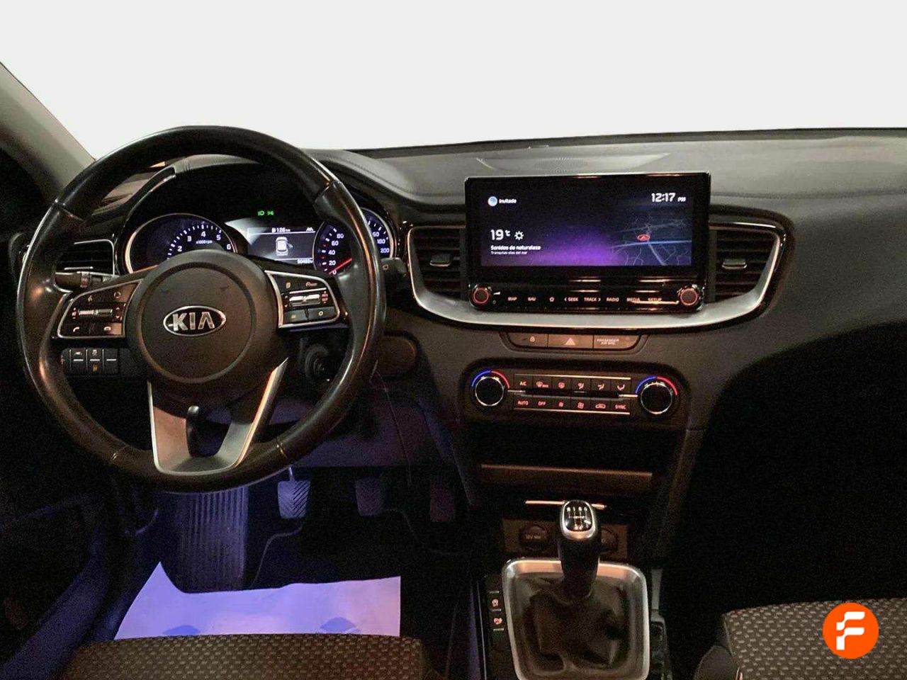 Foto Kia XCeed 13