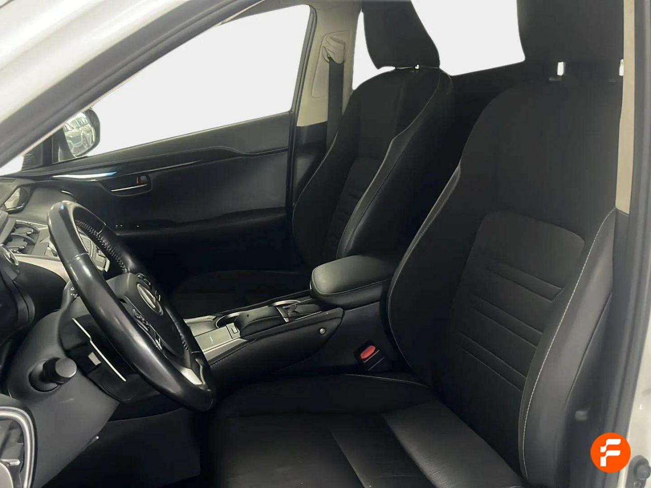 Foto Lexus NX 21