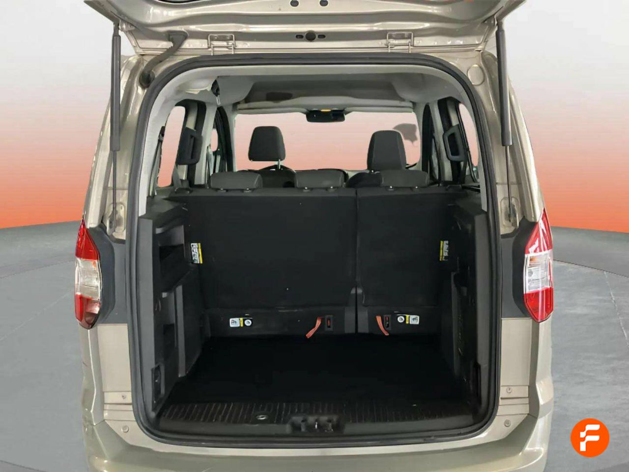 Foto Ford Tourneo Courier 8