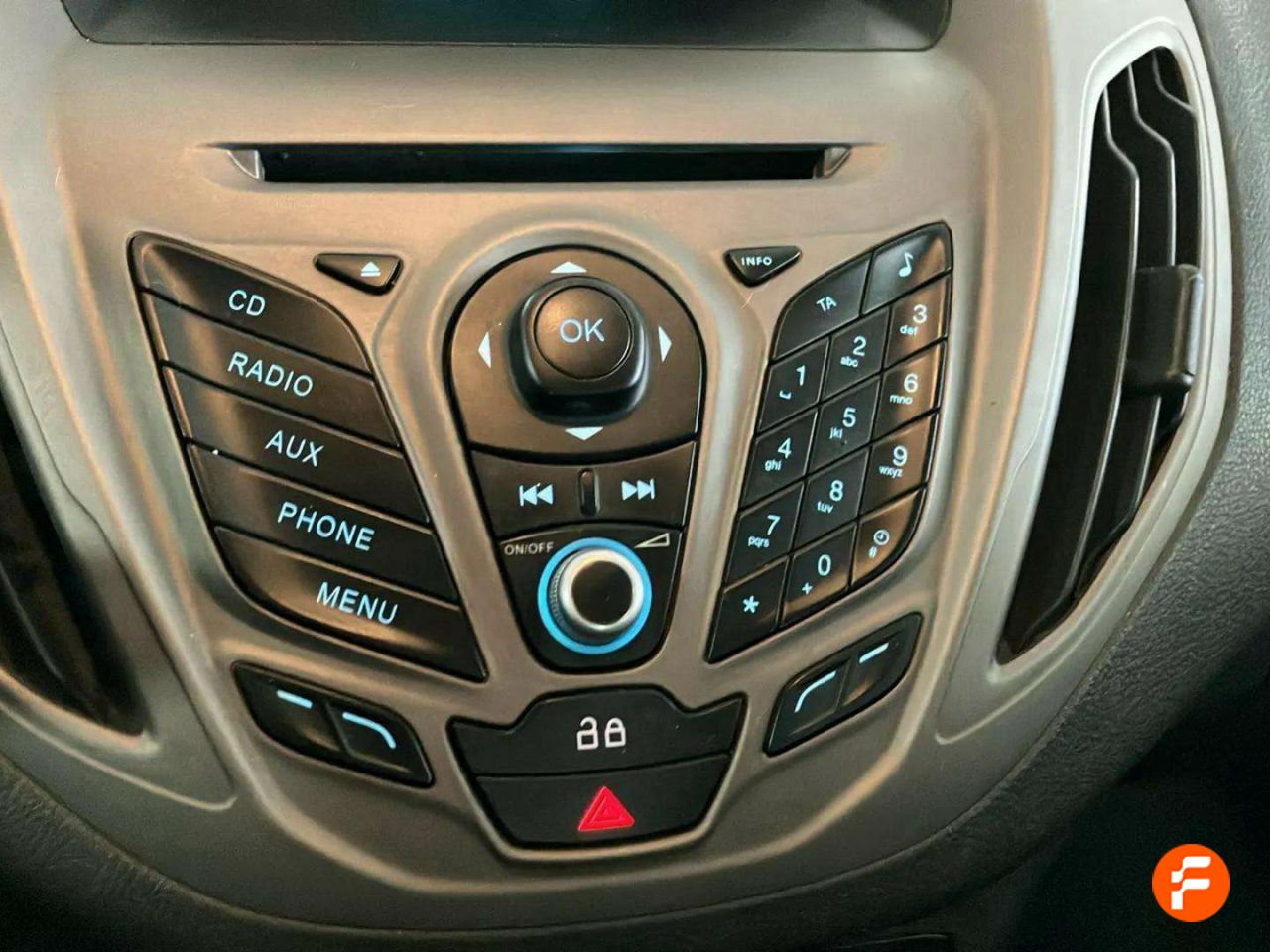 Foto Ford Tourneo Courier 16