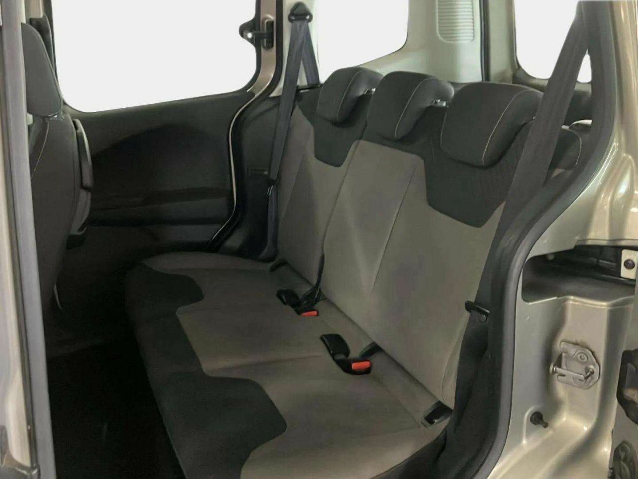 Foto Ford Tourneo Courier 21