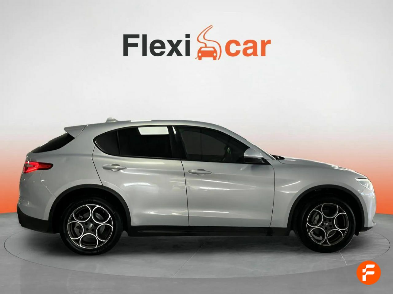 Foto Alfa Romeo Stelvio 4