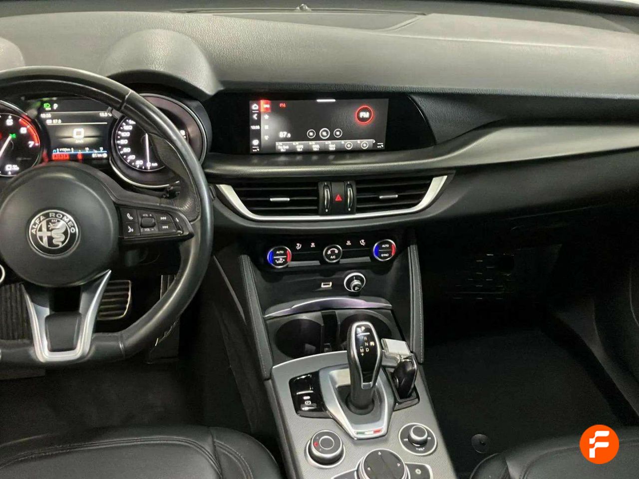 Foto Alfa Romeo Stelvio 11