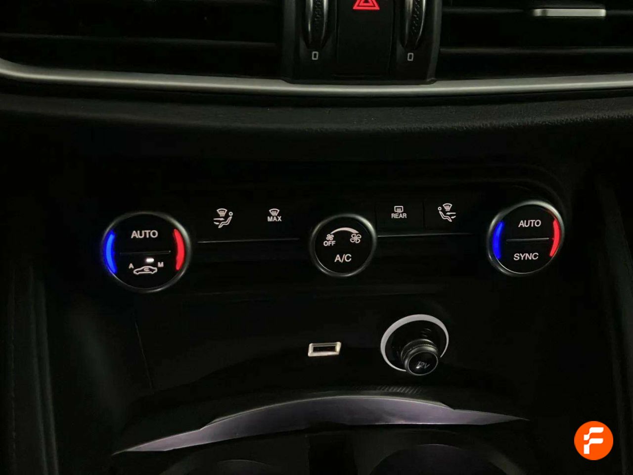 Foto Alfa Romeo Stelvio 18