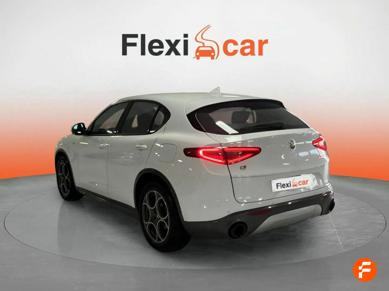 Foto Alfa Romeo Stelvio 5