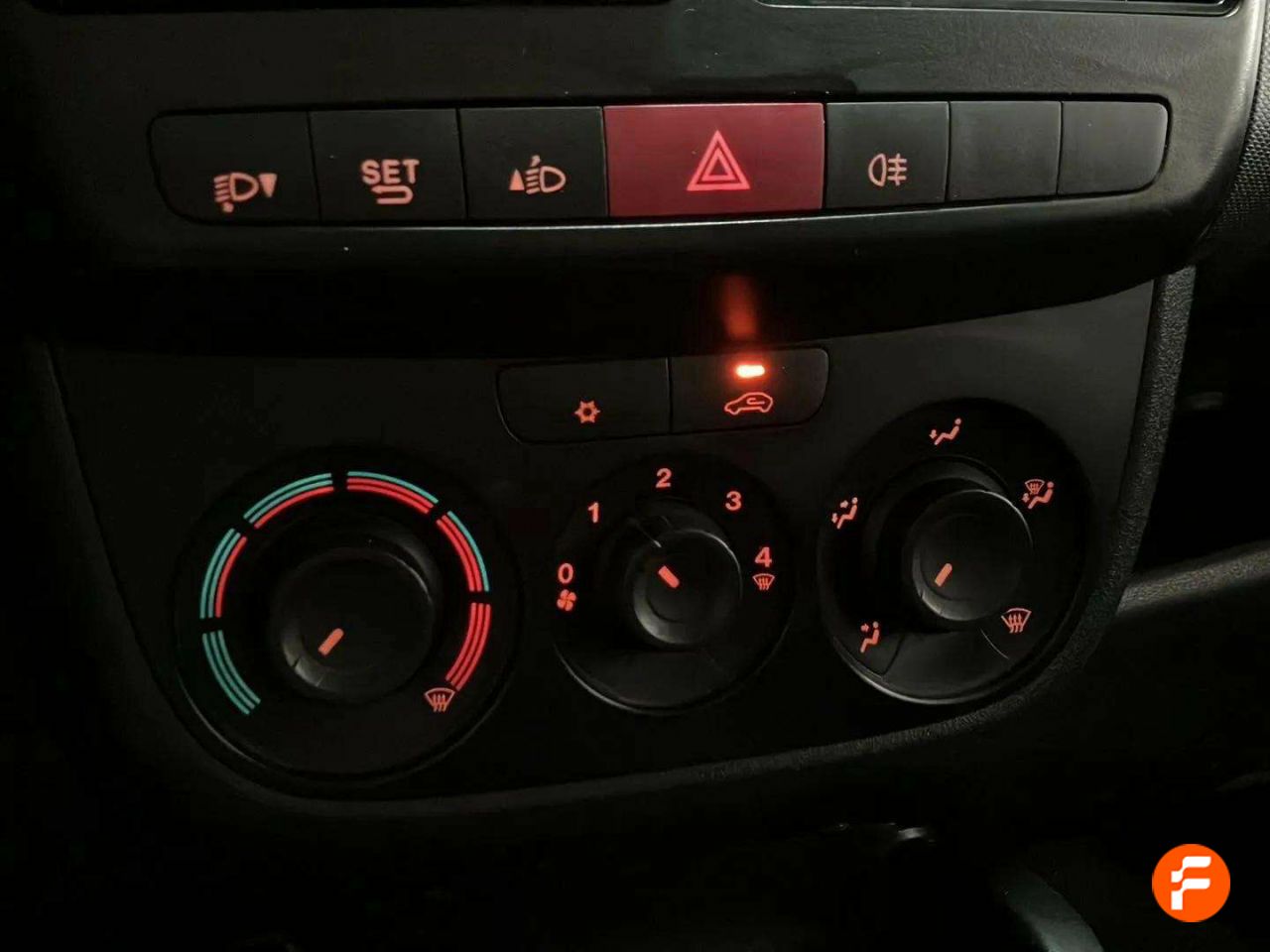 Foto Opel Combo 16