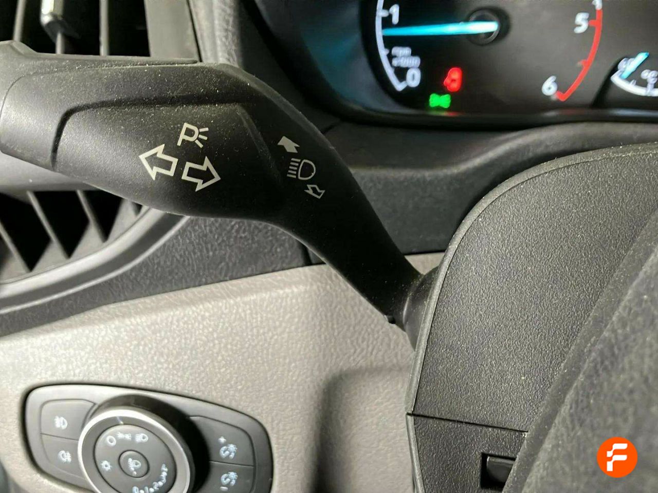 Foto Ford Transit Connect 16