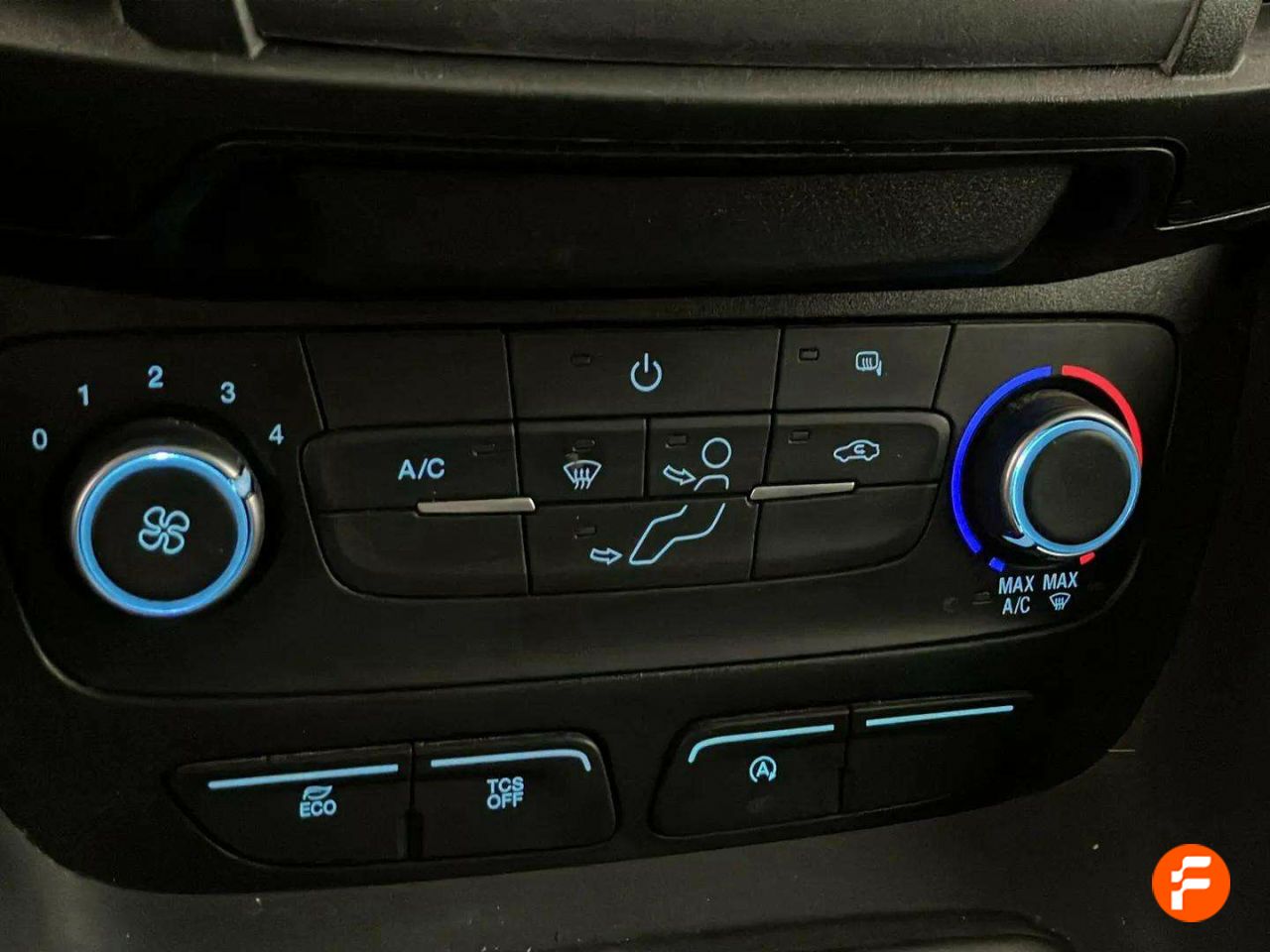 Foto Ford Transit Connect 19