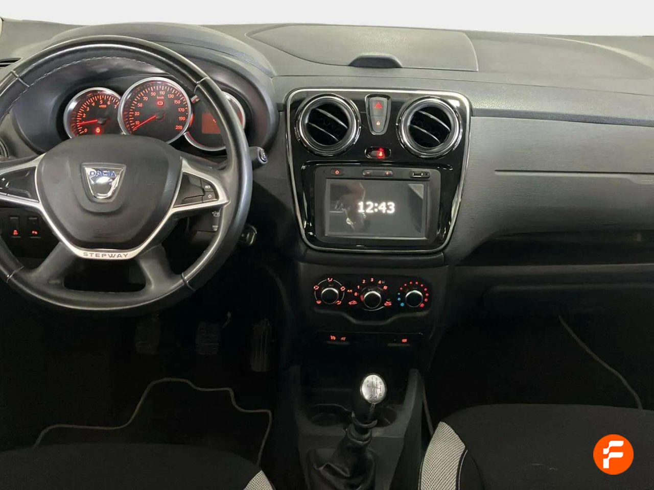 Foto Dacia Lodgy 11