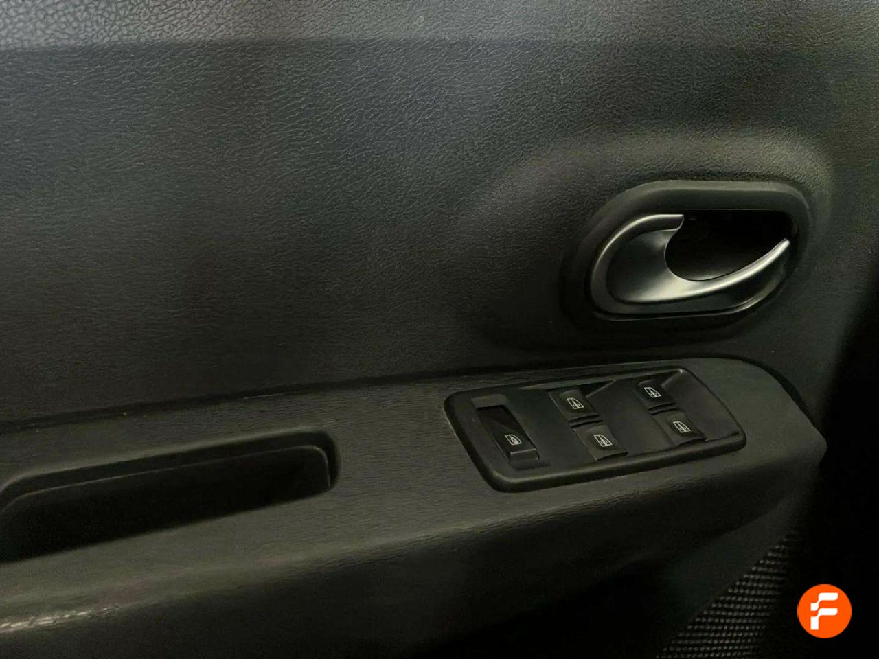 Foto Dacia Lodgy 20