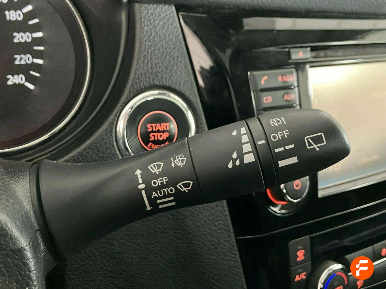 Foto Nissan X-Trail 15