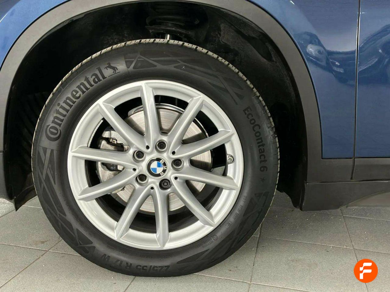 Foto BMW X1 9