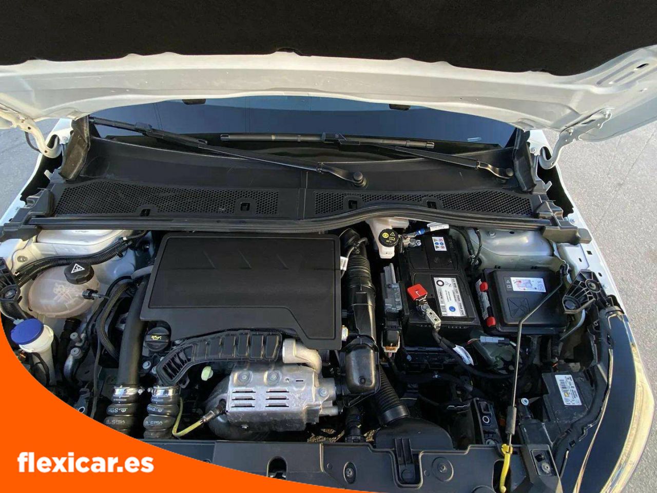 Foto Peugeot 208 17