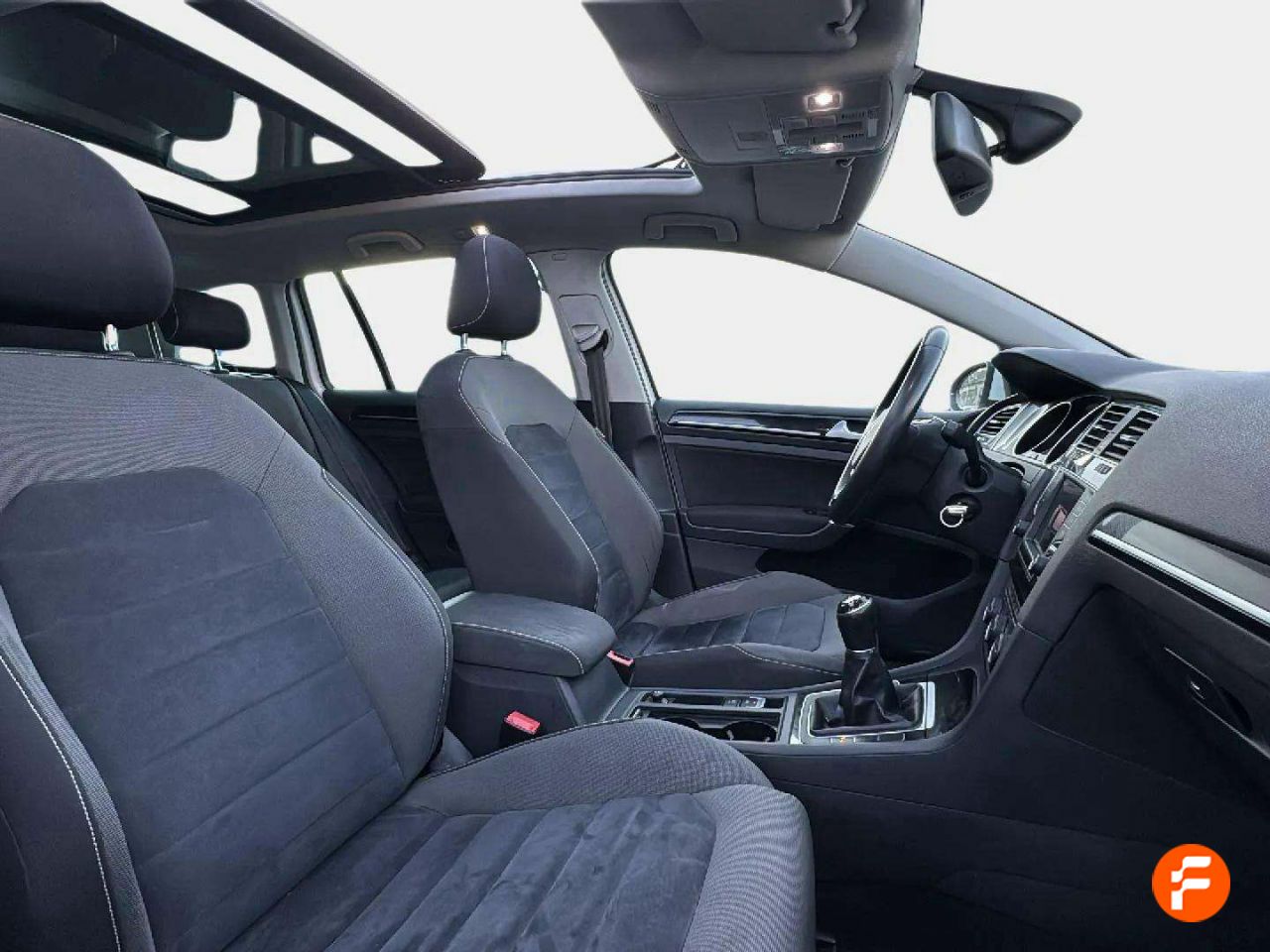 Foto Volkswagen Golf 18