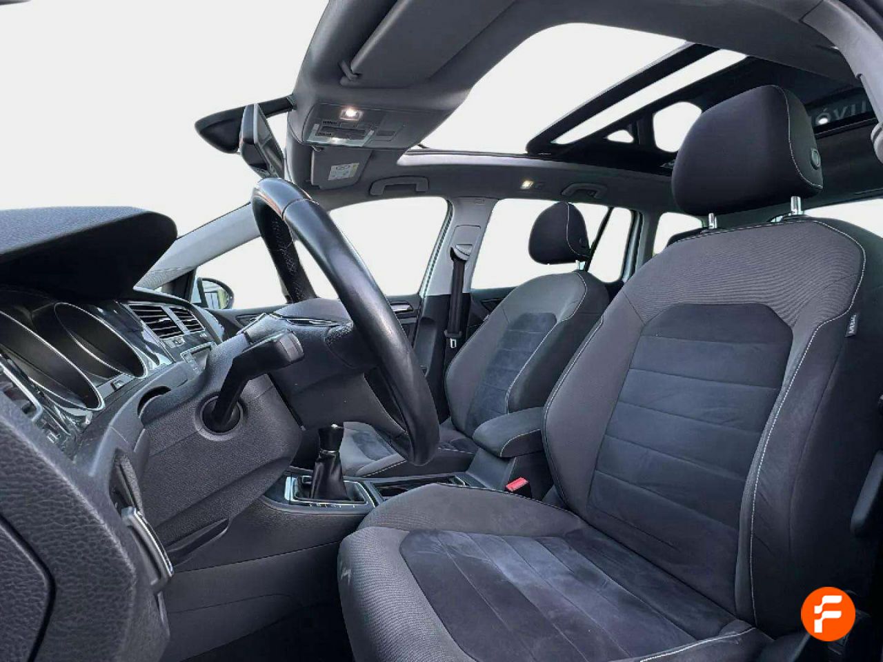 Foto Volkswagen Golf 19