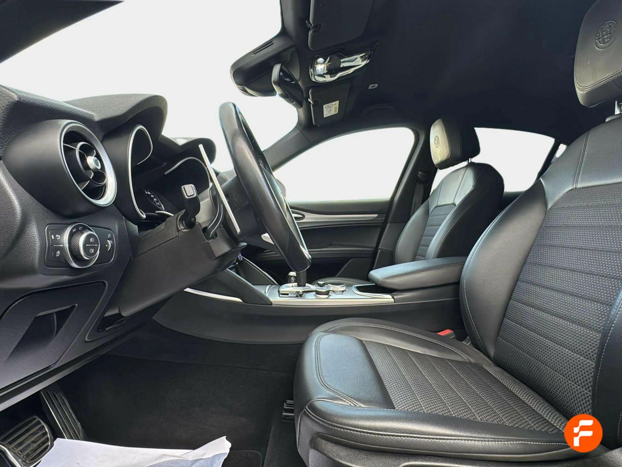 Foto Alfa Romeo Stelvio 24