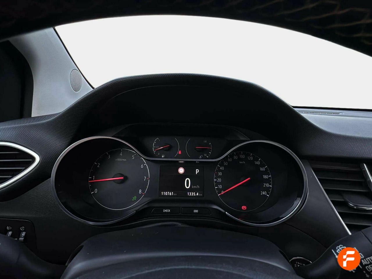 Foto Opel Crossland X 18