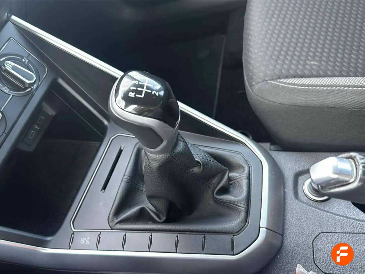 Foto Volkswagen Polo 21