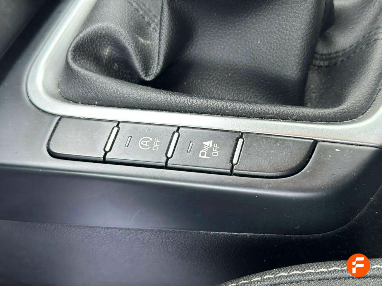 Foto Kia XCeed 19
