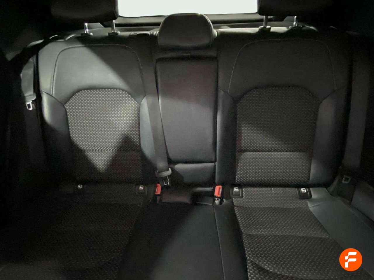 Foto Kia XCeed 16