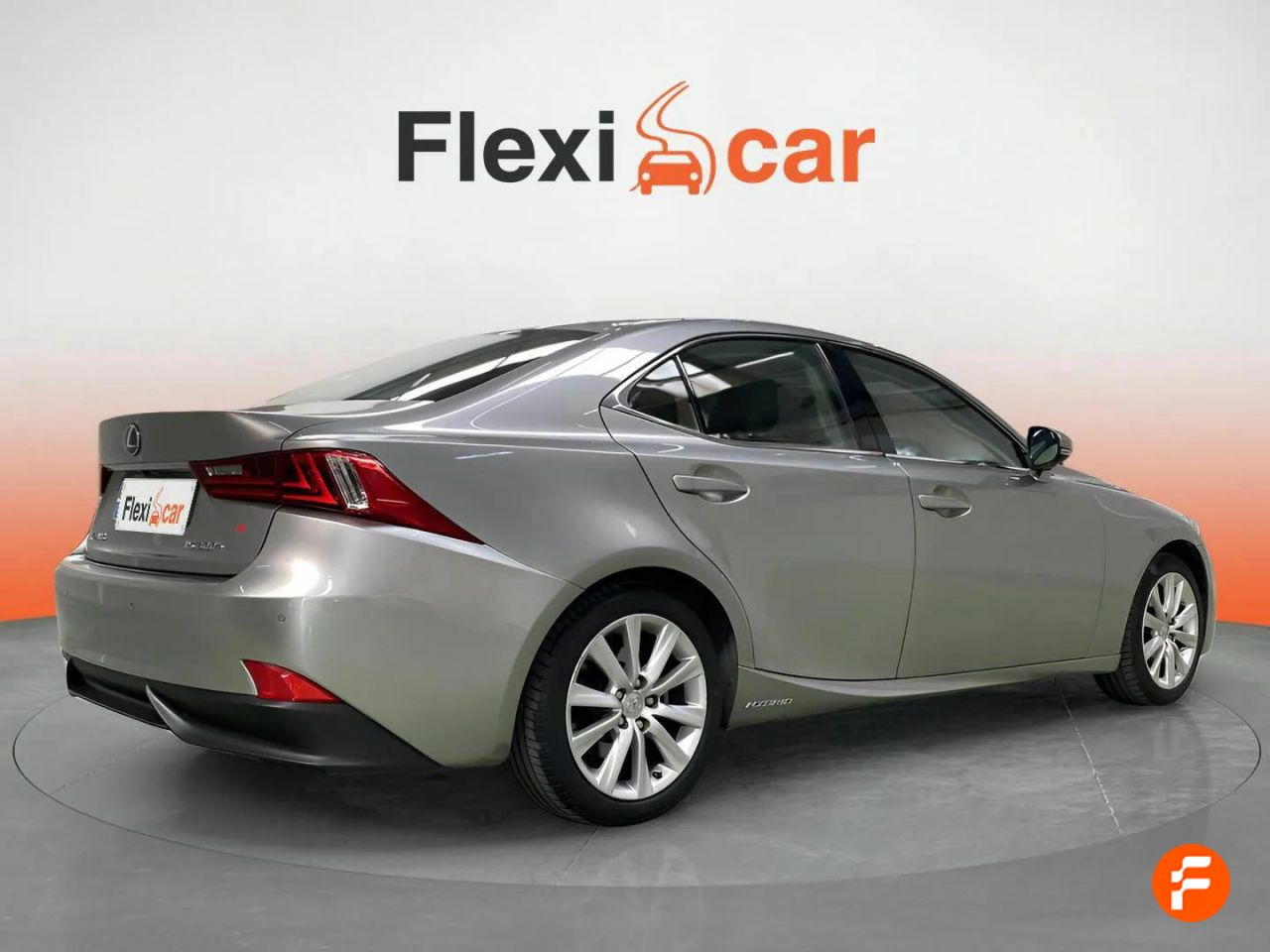 Foto Lexus IS 9