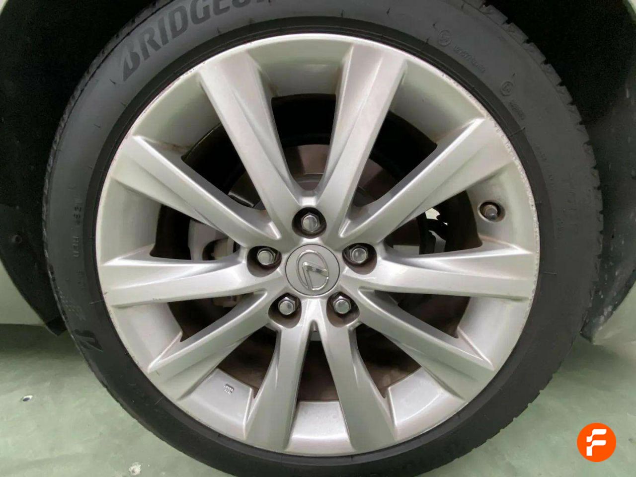 Foto Lexus IS 27