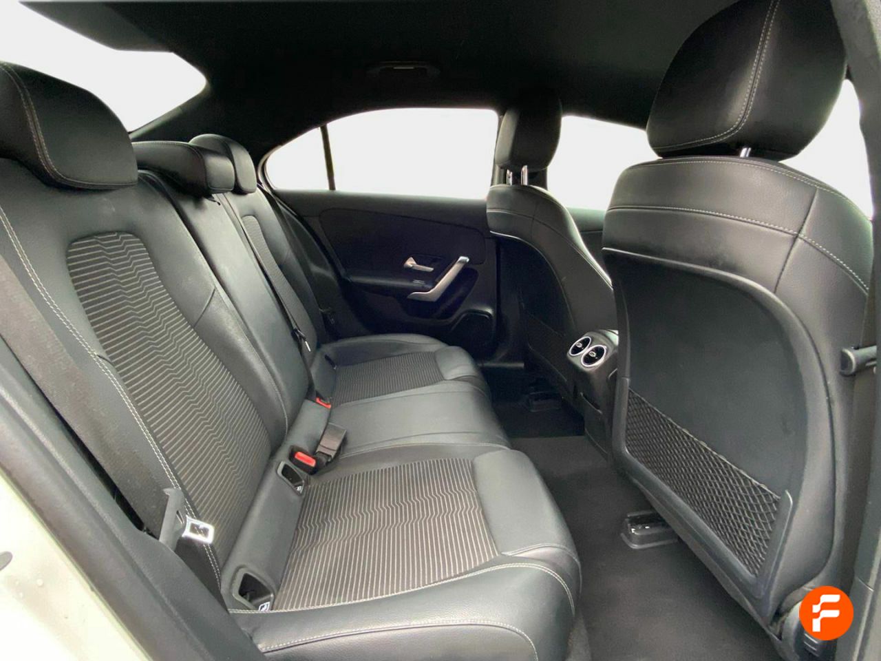 Foto Mercedes-Benz Clase A 18