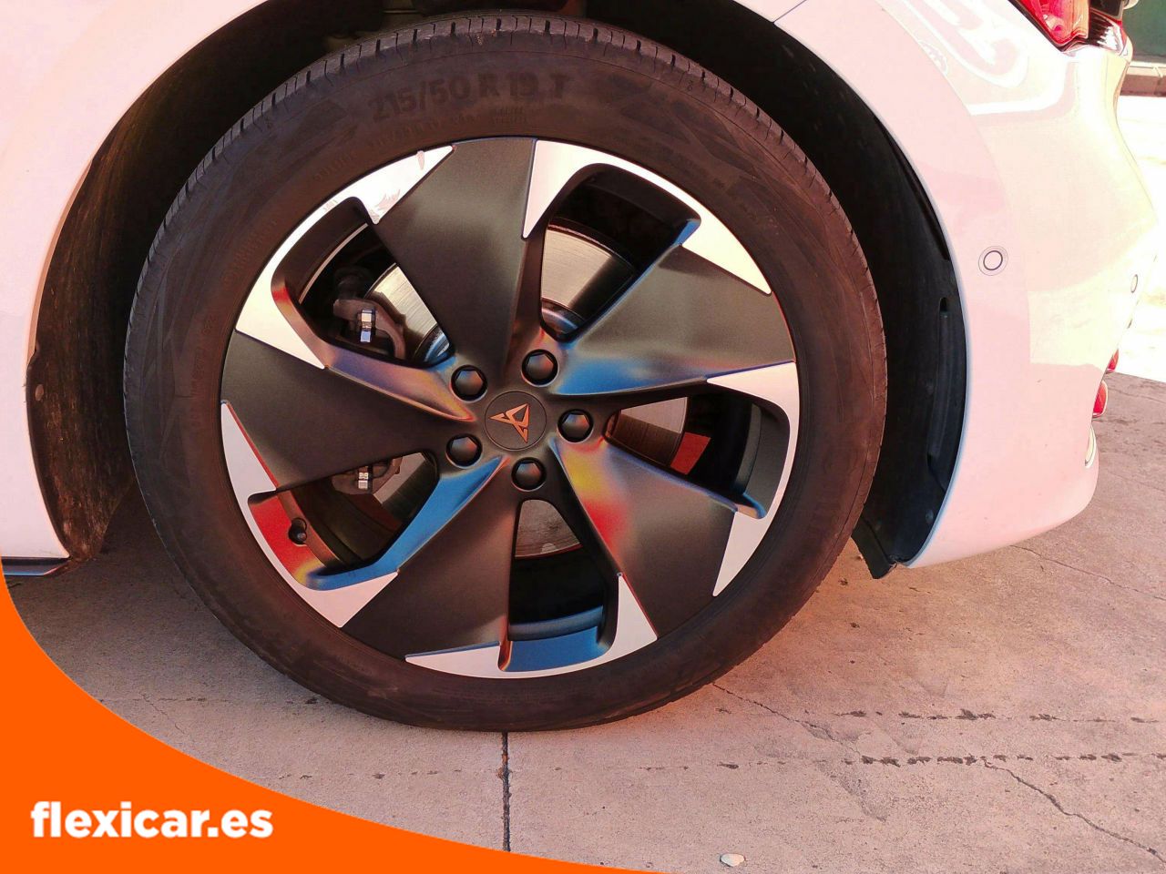 Foto Cupra Born 9