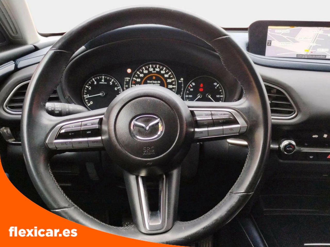 Foto Mazda CX-30 16